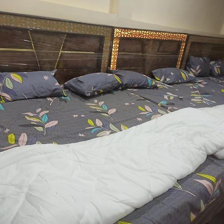 Hotel Shree Kashi Govardhan Dham Ujjain Zewnętrze zdjęcie